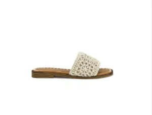 Alecandra Sandal