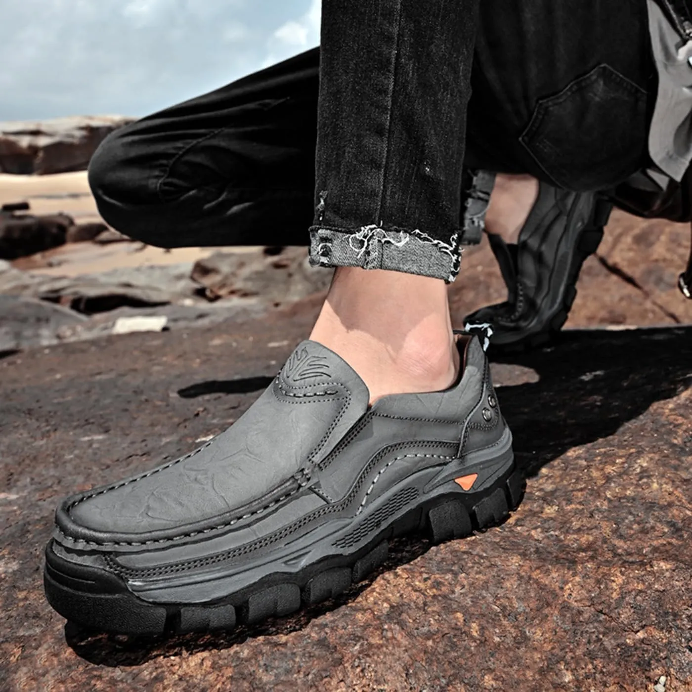 Boxpopla Men's Slip On Casual Shoes Moc Toe Leather Walking Hiking Loafers Dress Comfortable for Work Office Outdoor Hike