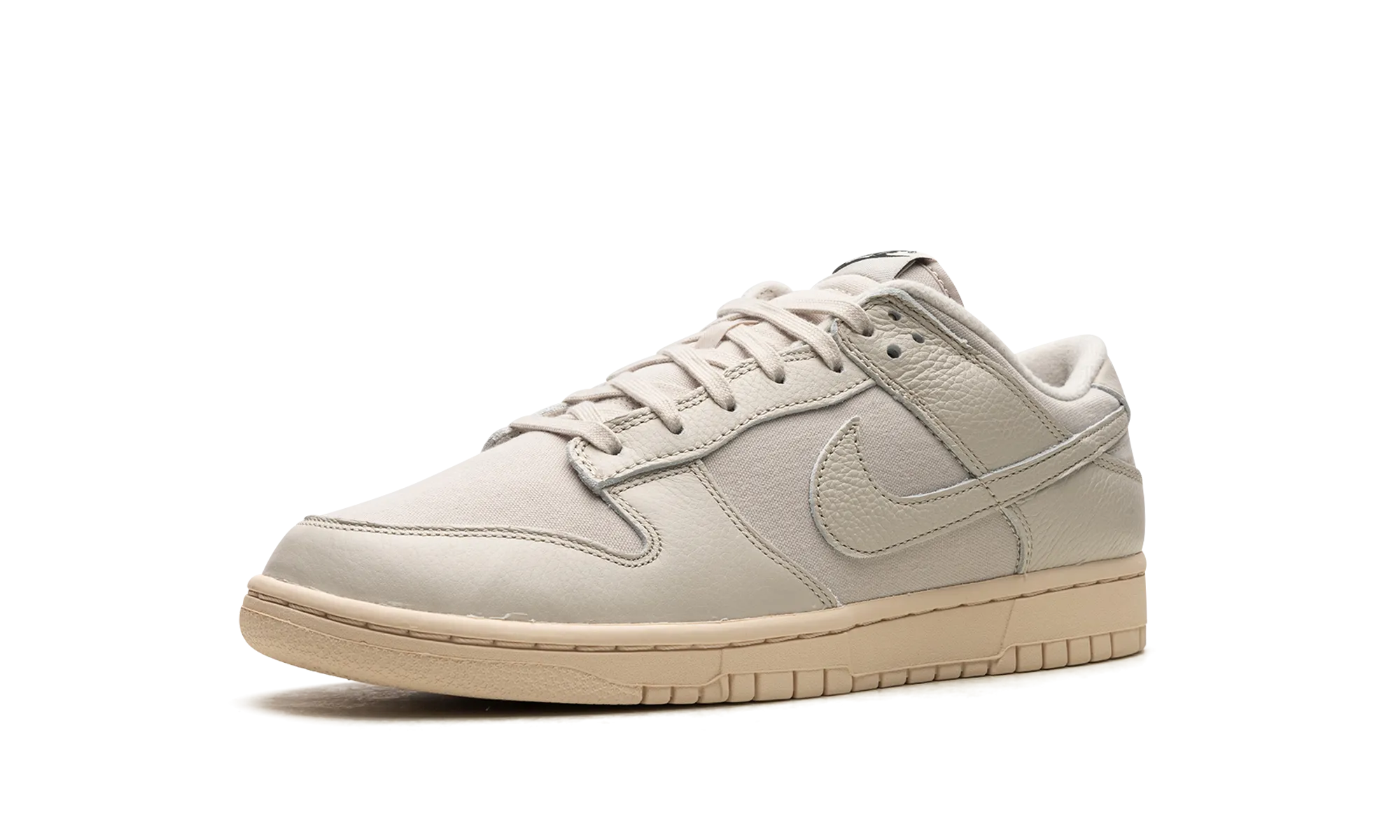 Dunk Low "Light Orewood Brown"