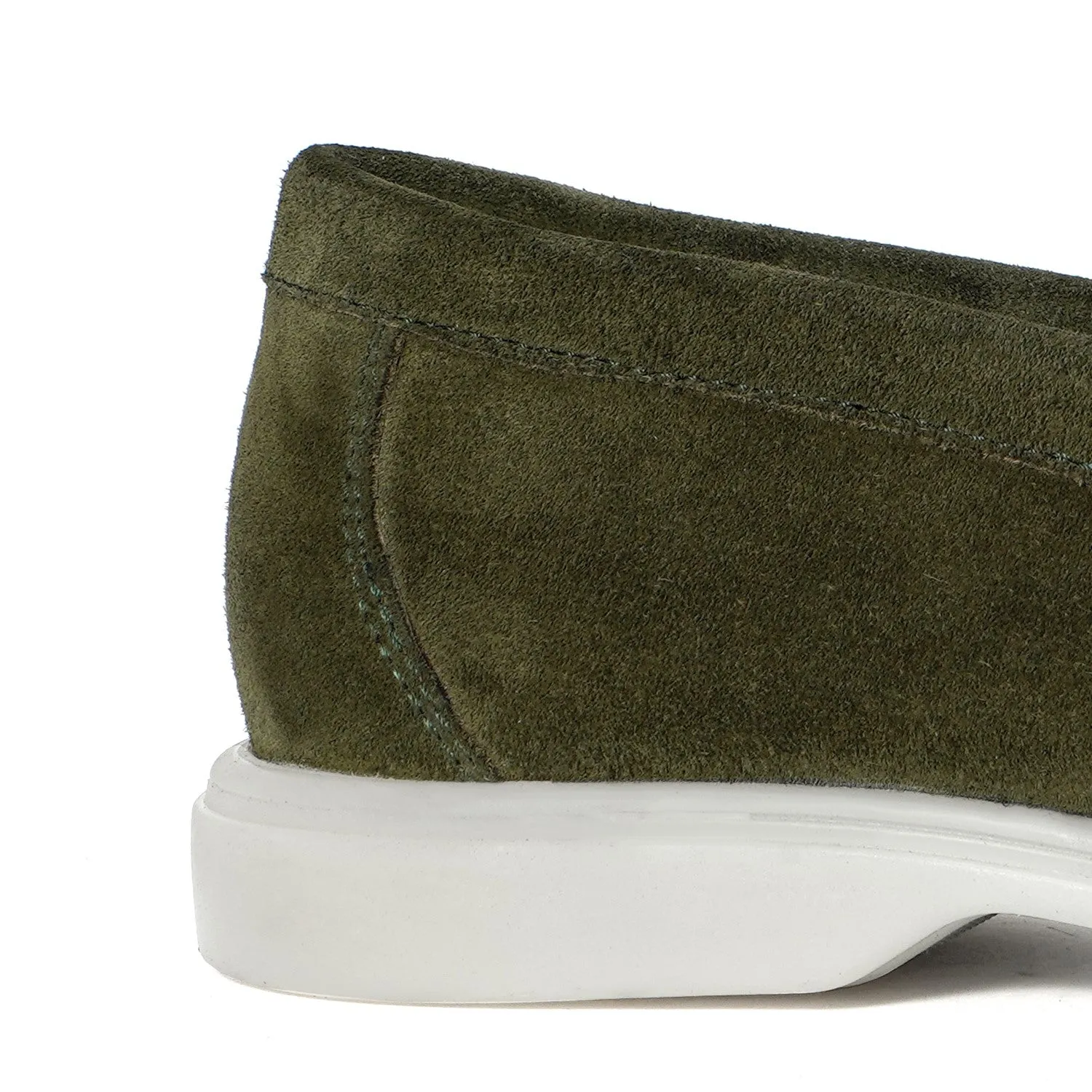 Elegant Yacht Shoes in Olive Green Suede Leather