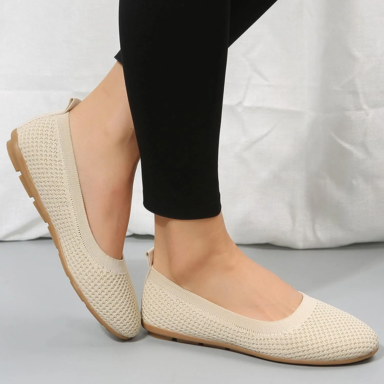 Hbeylia Fashion Loafers for Women Casual Spring Summer Breathable Knitted Round Toe Low Tops Canvas Shoes Slip On Flats Walking Shoes Non Slip Play Sneakers Loafers for Work Nurse