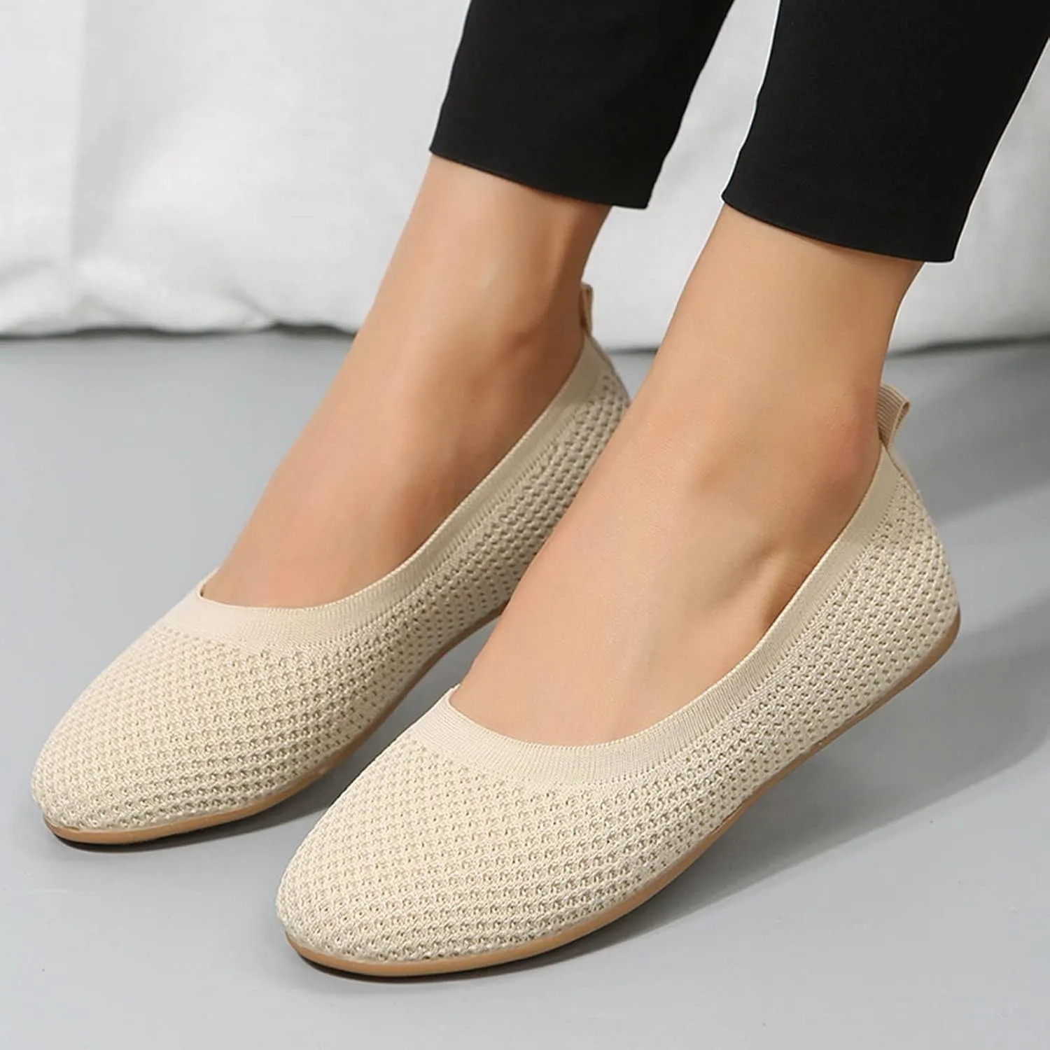 Hbeylia Fashion Loafers for Women Casual Spring Summer Breathable Knitted Round Toe Low Tops Canvas Shoes Slip On Flats Walking Shoes Non Slip Play Sneakers Loafers for Work Nurse