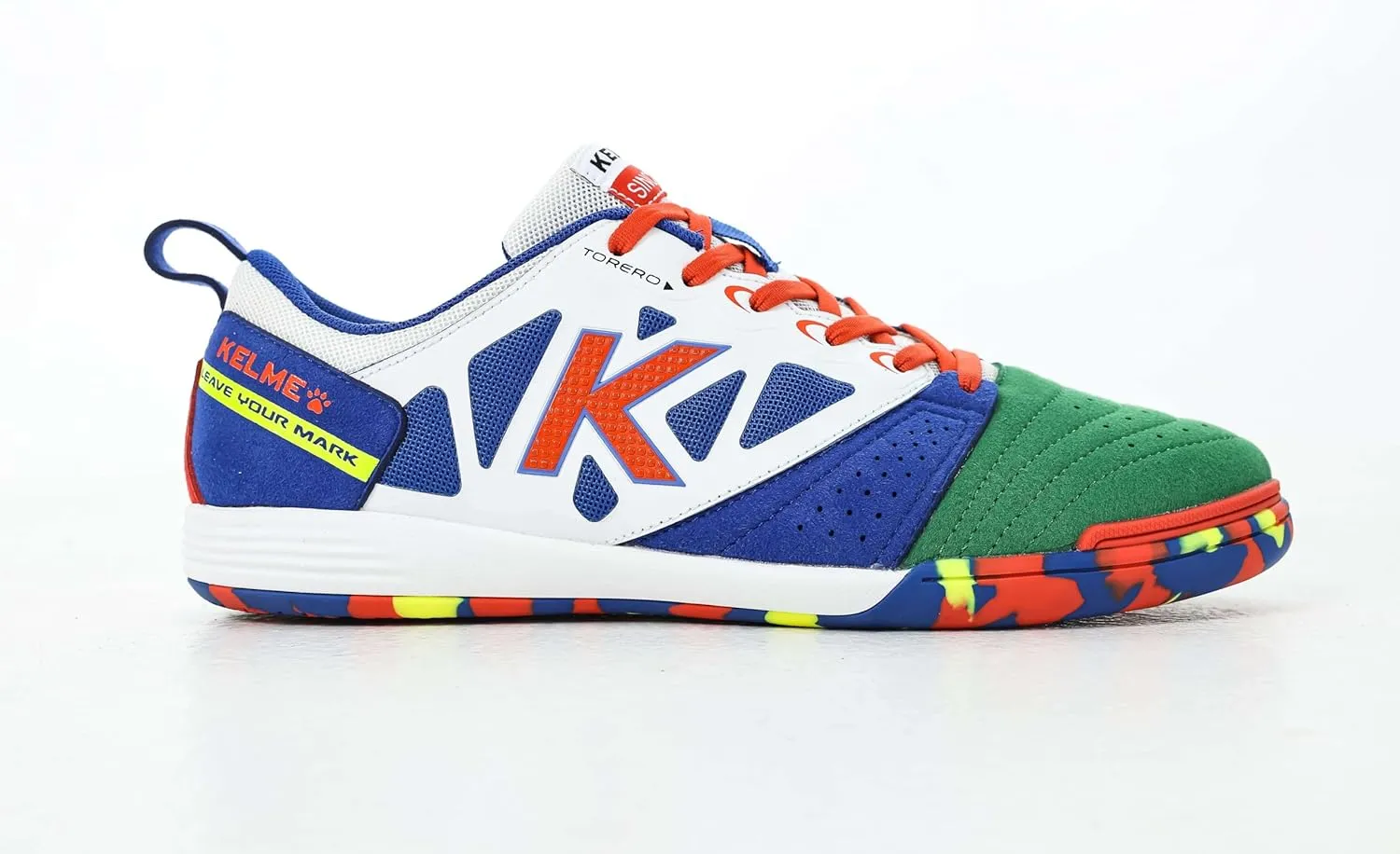 KELME Pro Futsal Soccer Shoes – Indoor Sala Soccer Shoe Unisex Adult – Futsal Sneaker Men's and Women's Sala Cleats