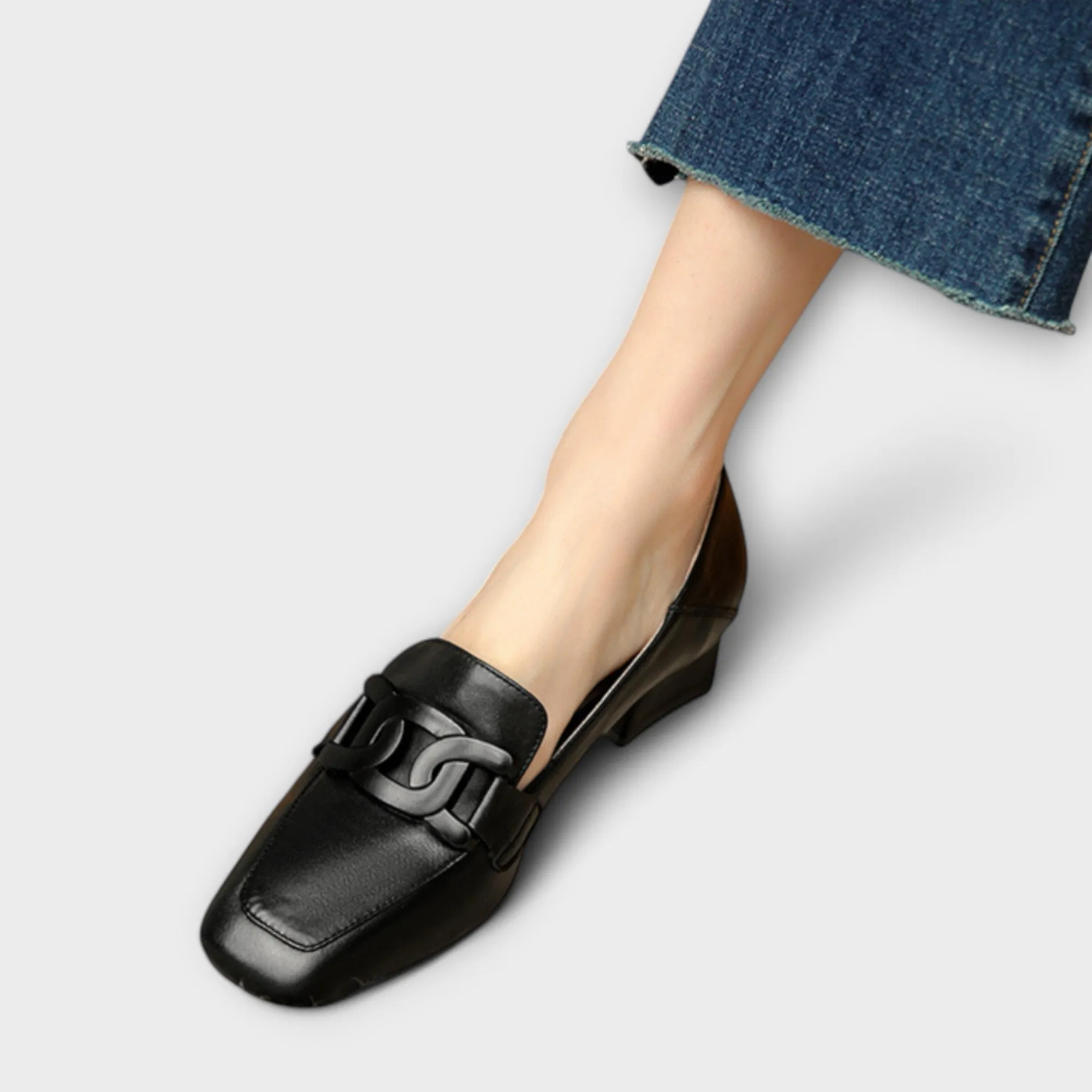 Loafers – Deadline-driven Slashed prices Monika