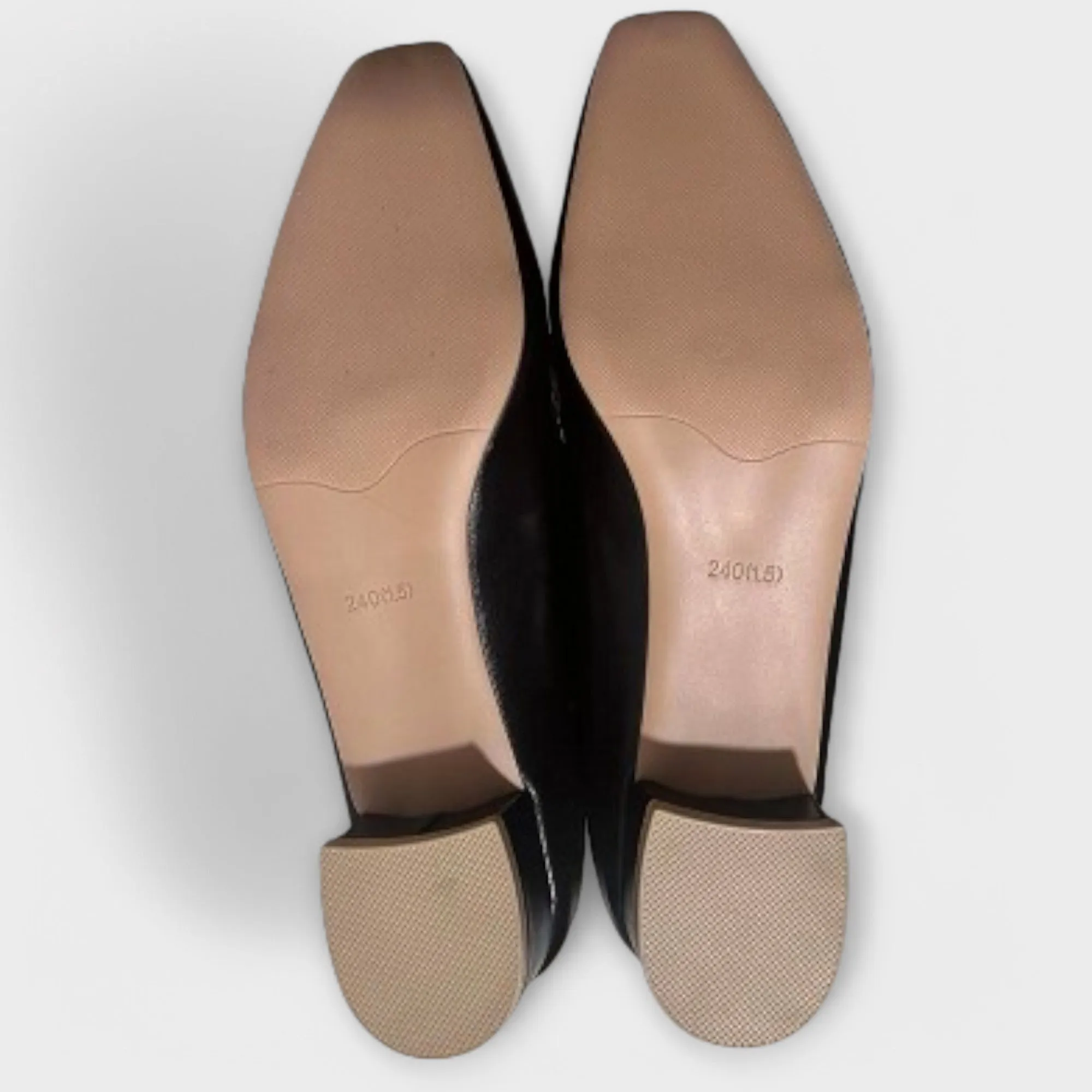 Loafers – Deadline-driven Slashed prices Monika