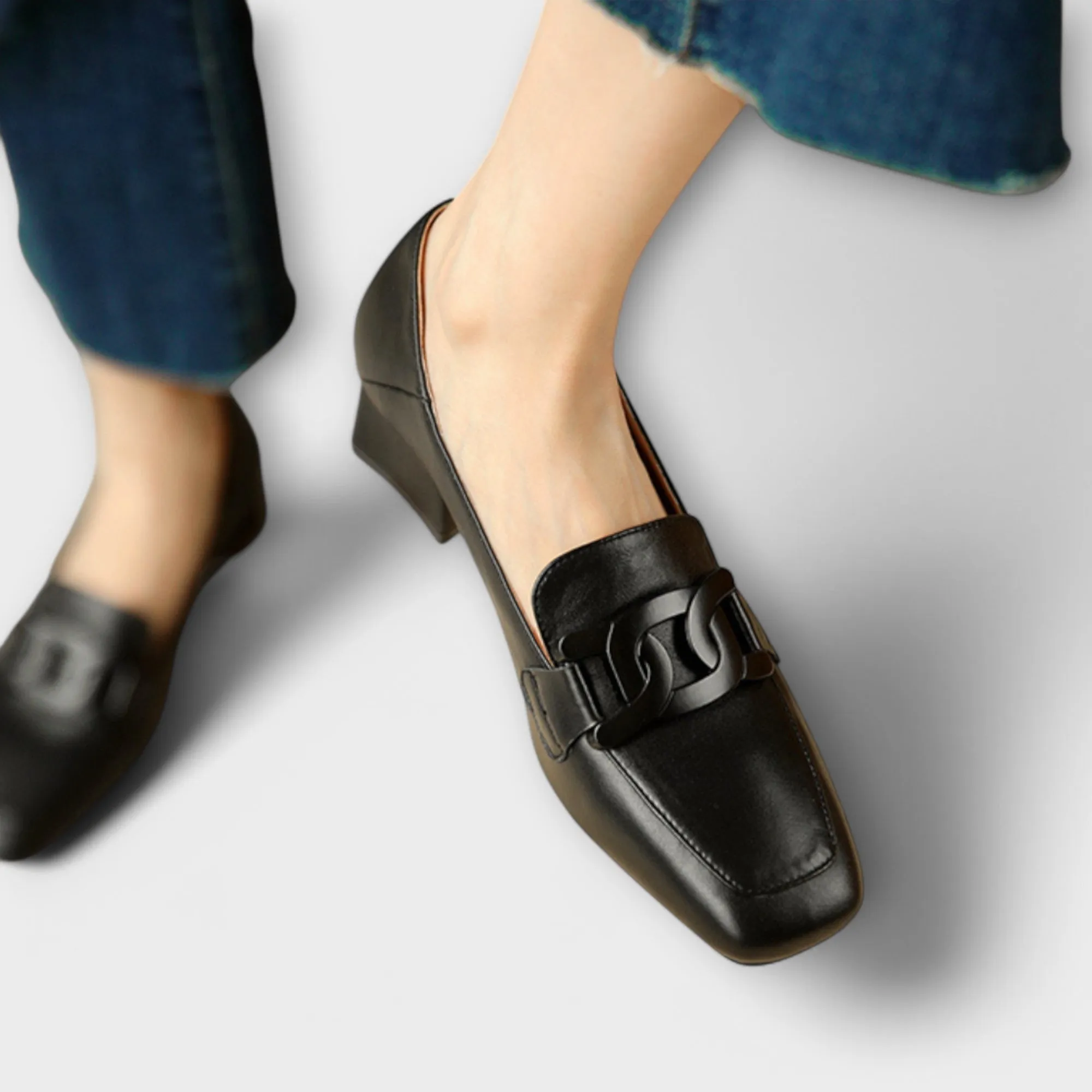 Loafers – Deadline-driven Slashed prices Monika