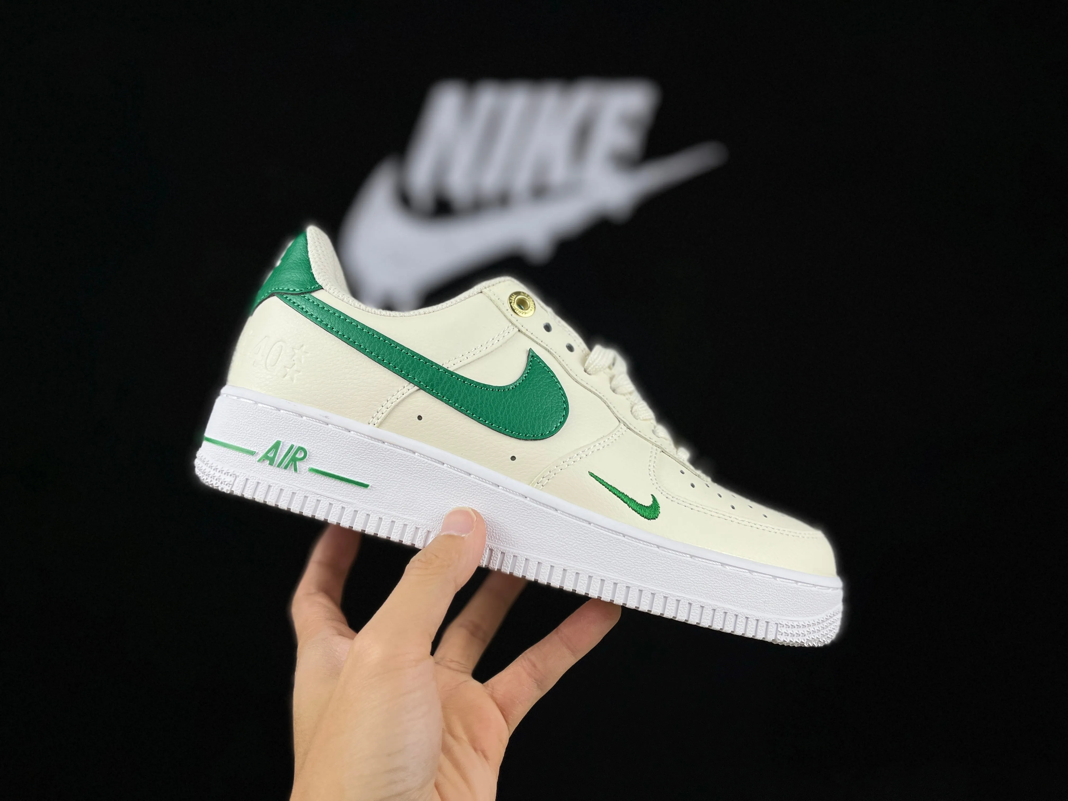 NIKE AIR 1 Holiday markdown "Light Green" FORCE Hot-ticket item