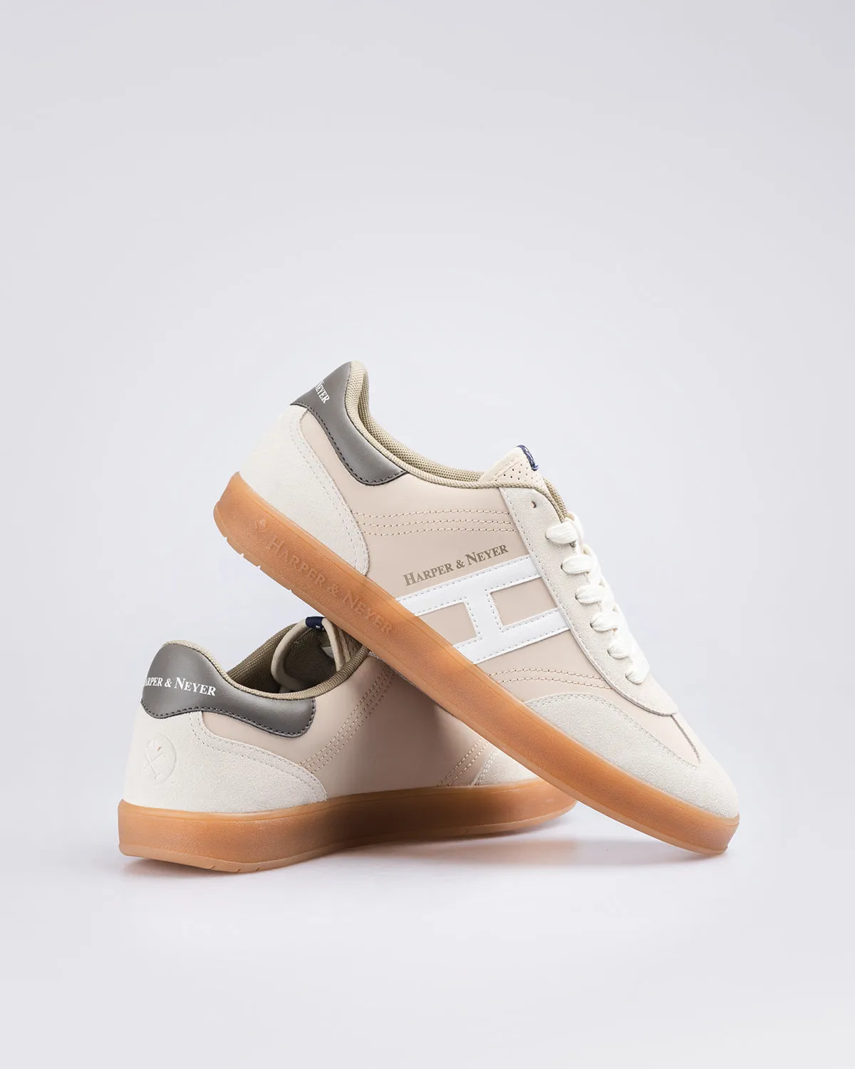 SNEAKER HAMPTONS