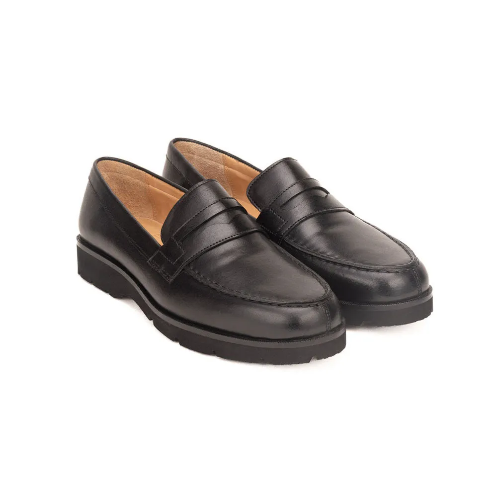 Split Toe Penny Loafer With Hand-Stitched Apron