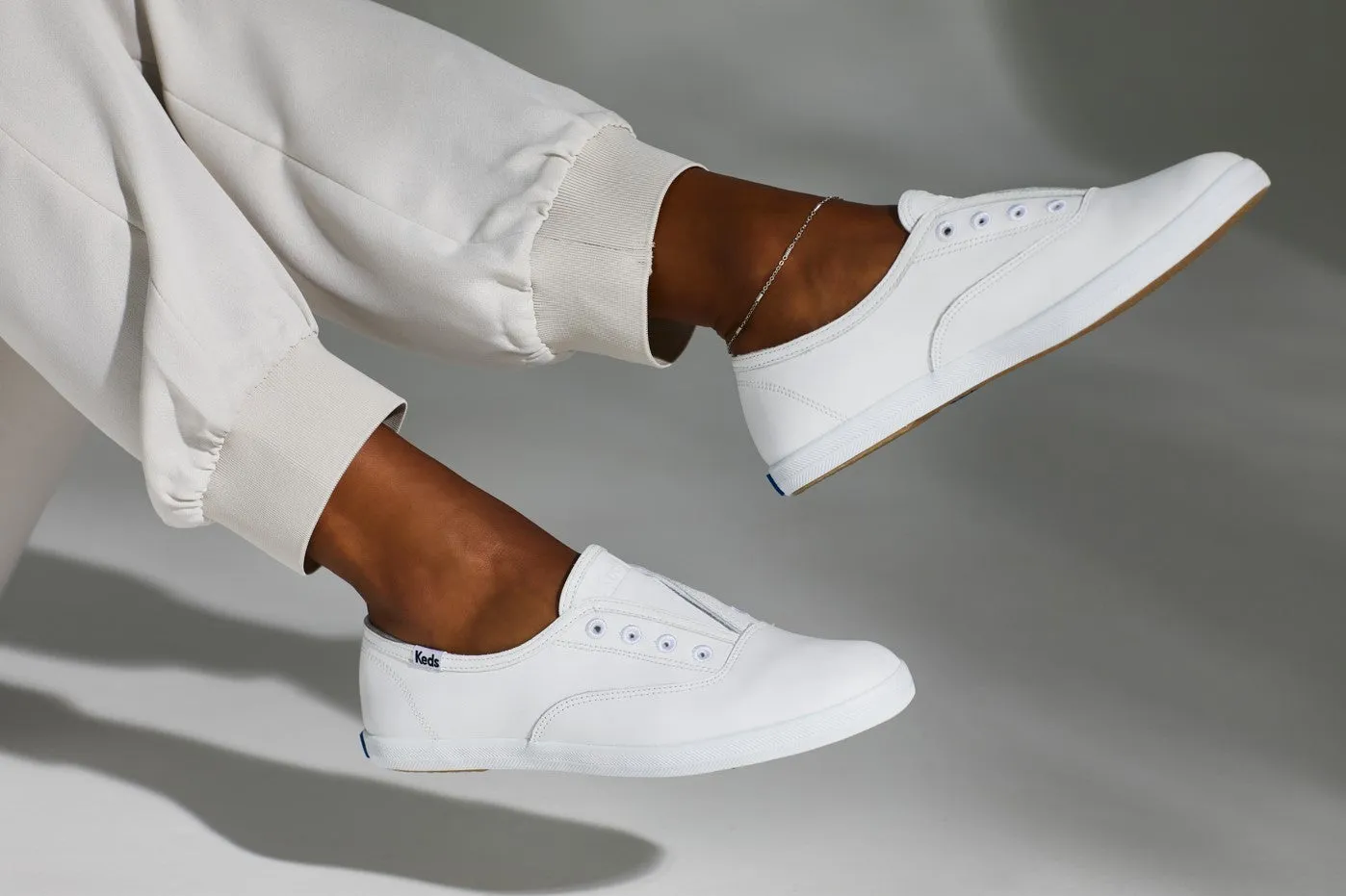 Women's Chillax Leather White